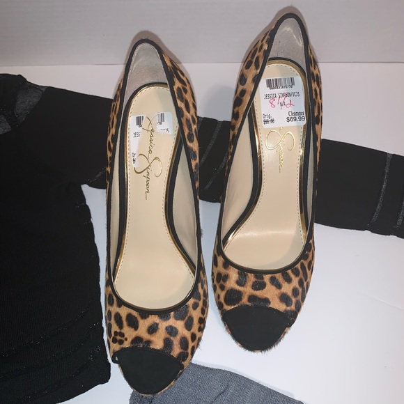 Jessica Simpson-Spotty Leopard Heels Size 8.5M - Picture 2 of 8